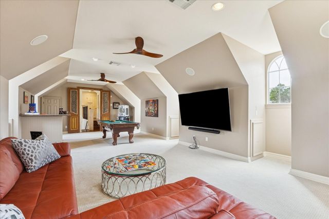 106 Melody Lane, Friendswood, TX 77546