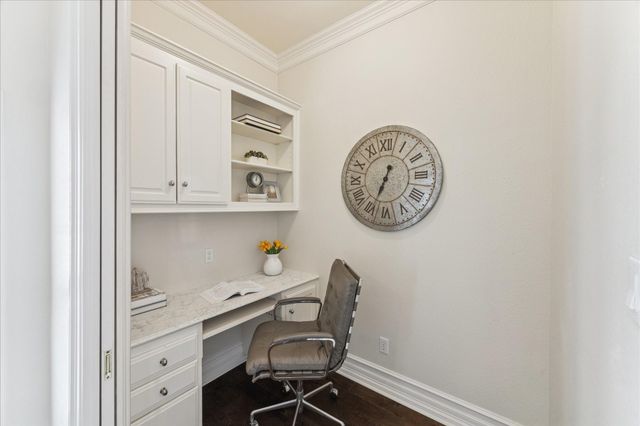 106 Melody Lane, Friendswood, TX 77546