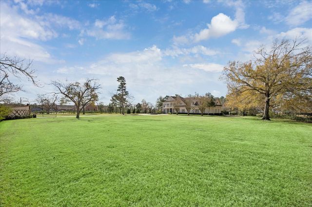 106 Melody Lane, Friendswood, TX 77546