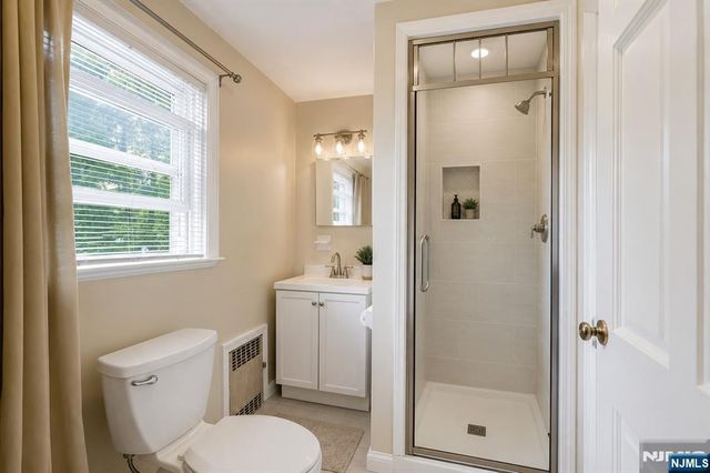 35 Passaic Avenue, Woodland Park, NJ 07424
