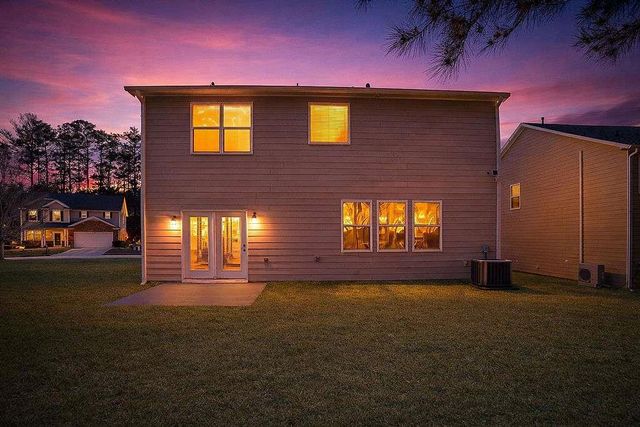 7327 Parks Trail, Fairburn, GA 30213