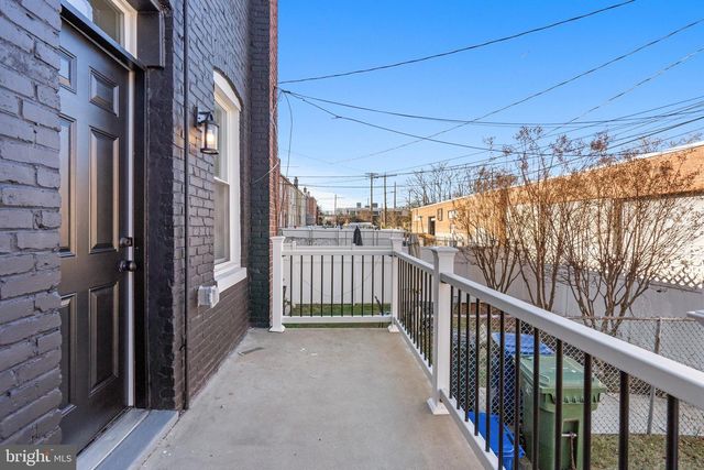 2218 W SARATOGA ST, Baltimore, MD 21223