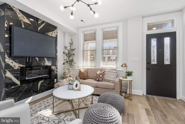 2218 W SARATOGA ST, Baltimore, MD 21223