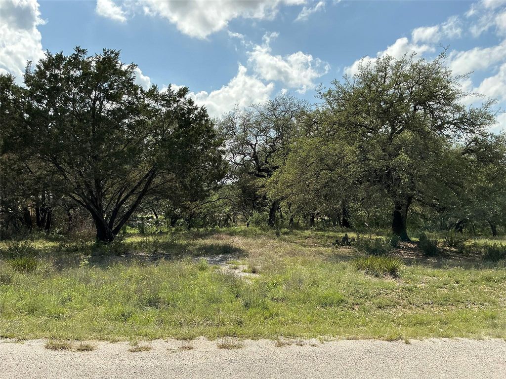 6708 Bar K Clubhouse CT, Lago Vista, TX 78645