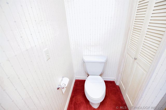 720 S East Avenue, Tahlequah, OK 74464