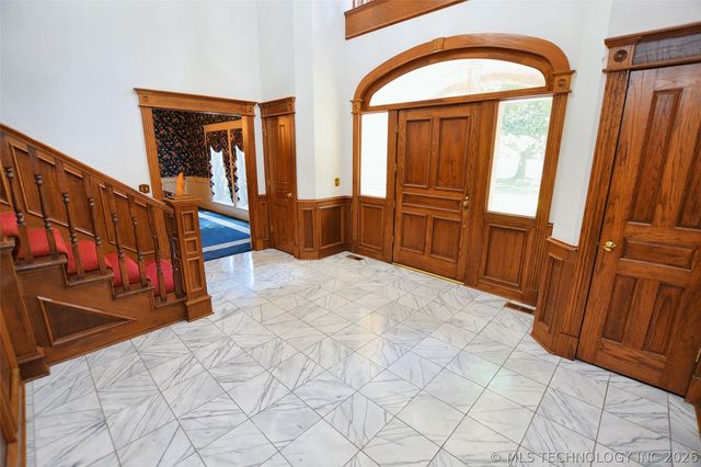 720 S East Avenue, Tahlequah, OK 74464