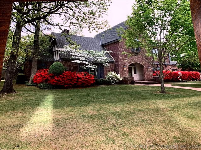 720 S East Avenue, Tahlequah, OK 74464