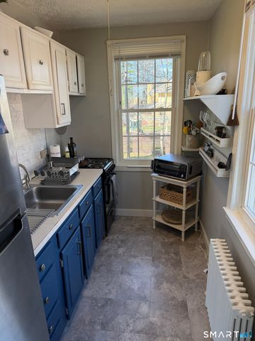 14 Garden Drive A, Manchester, CT 06040