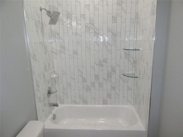 105 E BROAD STREET, Tampa, FL 33604