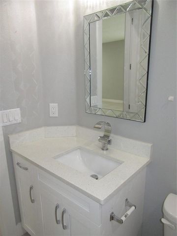 105 E BROAD STREET, Tampa, FL 33604