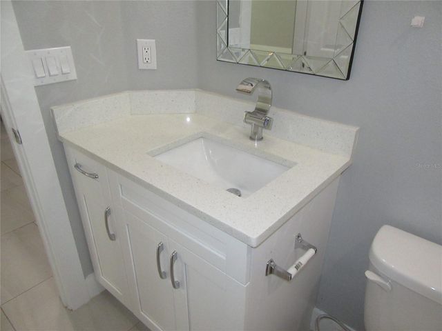 105 E BROAD STREET, Tampa, FL 33604