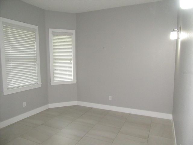 105 E BROAD STREET, Tampa, FL 33604