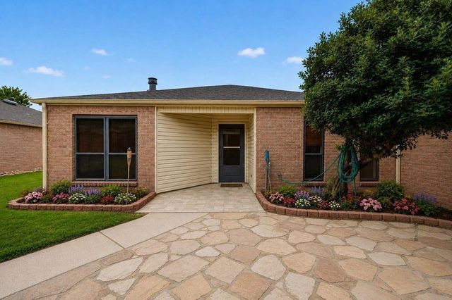 8319 Wind Veil Drive, Houston, TX 77040