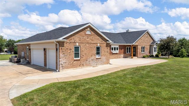 113 Roy Lane, Wentzville, MO 63385