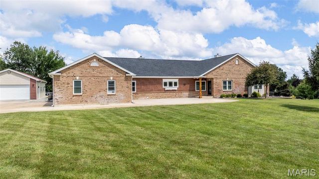 113 Roy Lane, Wentzville, MO 63385