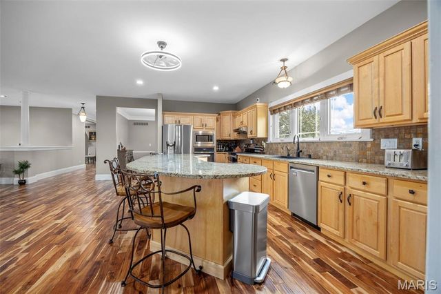113 Roy Lane, Wentzville, MO 63385