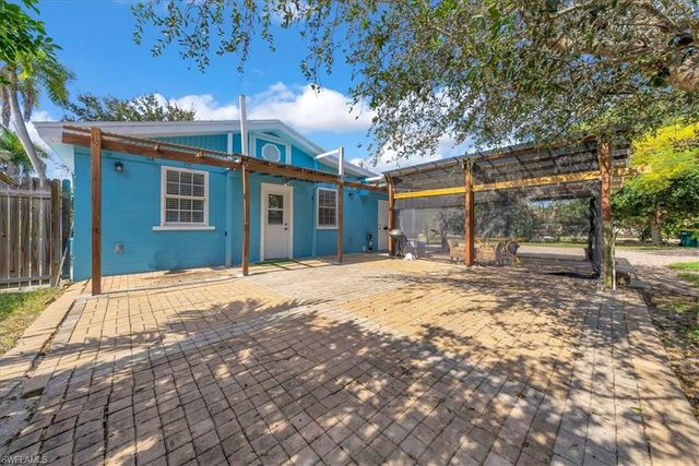 2750 Manorca AVE A, Naples, FL 34112
