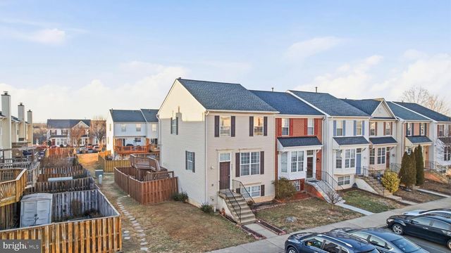 9242 JESSICA DR, Manassas Park, VA 20111