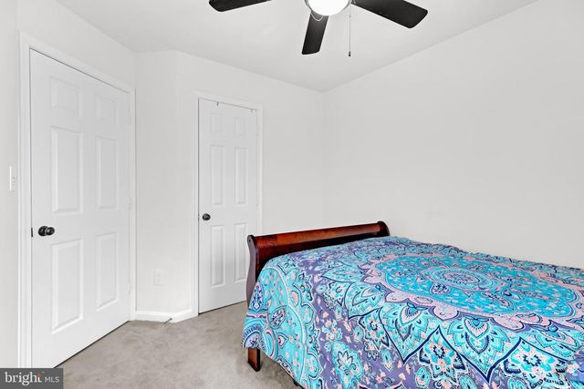 9242 JESSICA DR, Manassas Park, VA 20111