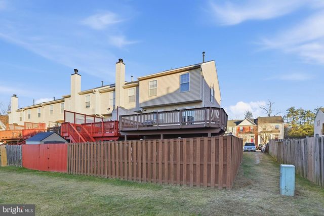 9242 JESSICA DR, Manassas Park, VA 20111