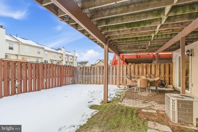 9242 JESSICA DR, Manassas Park, VA 20111