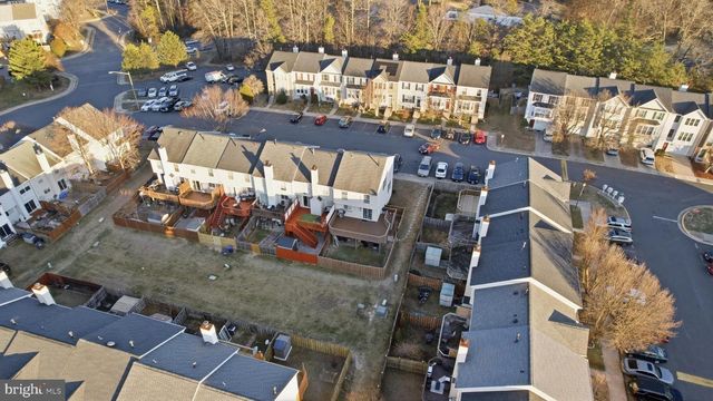 9242 JESSICA DR, Manassas Park, VA 20111