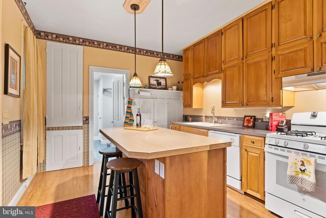 236 S PITT STREET, Carlisle, PA 17013