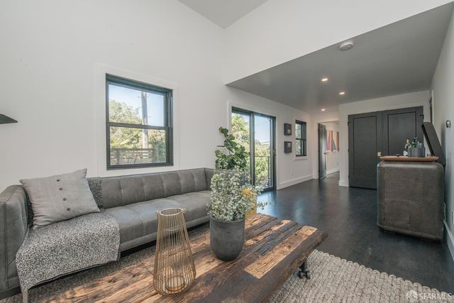 247 Edna Street, San Francisco, CA 94112