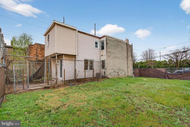 306 WALNUT ST, Camden, NJ 08103