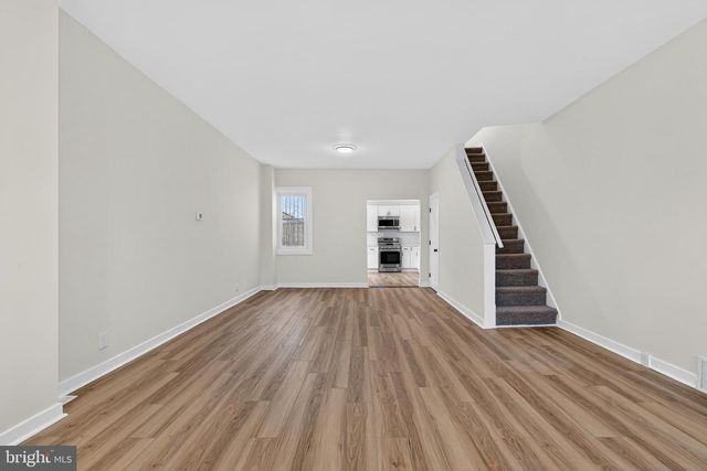 306 WALNUT ST, Camden, NJ 08103