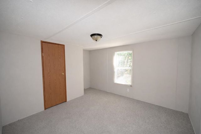 762 West Bear Grass Rd., Longs, SC 29568