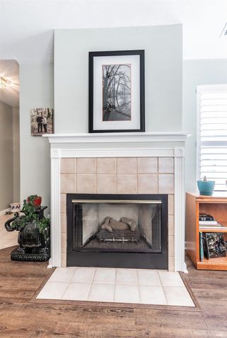 8000 River Park Way, Evansville, IN 47715