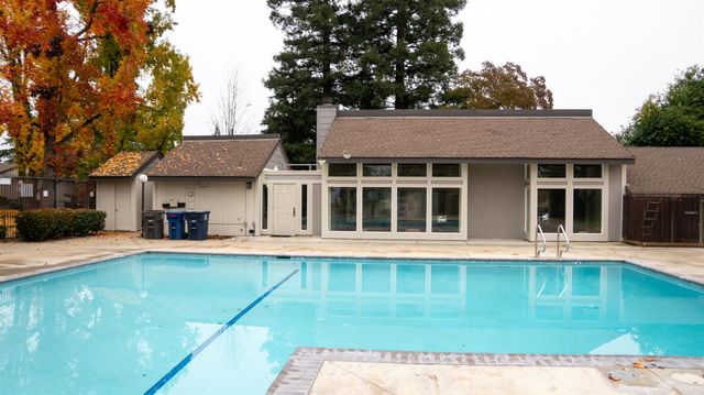 6363 Port Gibson Ct, Citrus Heights, CA 95621