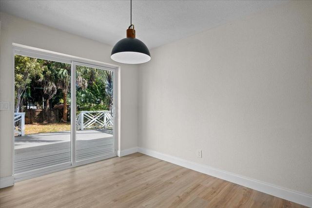 2585 Lorraine Court, North Palm Beach, FL 33403