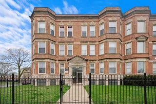 7152 S Emerald Avenue, Chicago, IL 60621