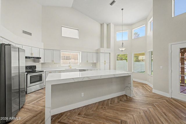 3580 W DUBLIN Street, Chandler, AZ 85226