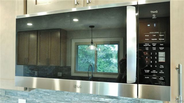 7742 Davis Road South, Clay, NY 13212