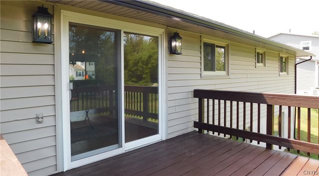 7742 Davis Road South, Clay, NY 13212