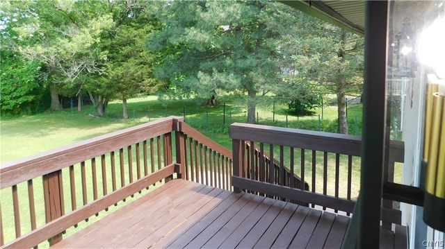 7742 Davis Road South, Clay, NY 13212