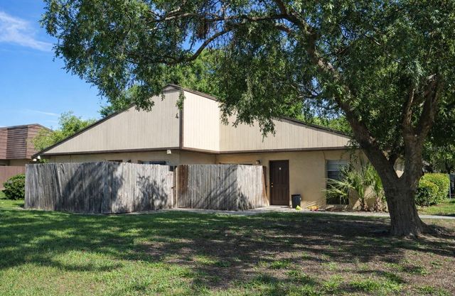 5211 SE 29TH STREET, Ocala, FL 34480