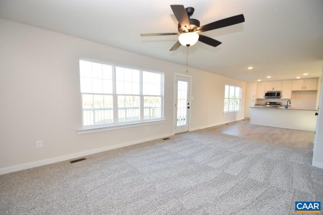 248 BANNISTER TOWN RD, Louisa, VA 23093