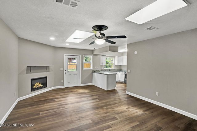 12522 MACAW Drive, Jacksonville, FL 32223