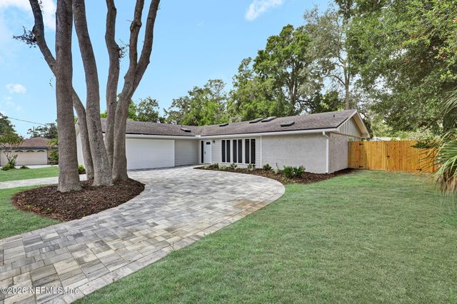 12522 MACAW Drive, Jacksonville, FL 32223
