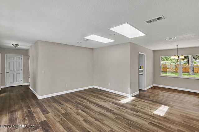 12522 MACAW Drive, Jacksonville, FL 32223