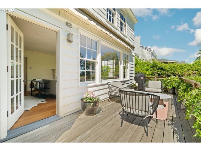 416 Nw HERMOSA Blvd, Portland, OR 97210