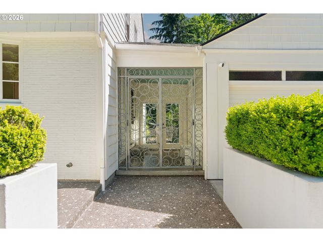 416 Nw HERMOSA Blvd, Portland, OR 97210