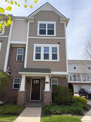441 Wright Street 52, Wixom, MI 48393
