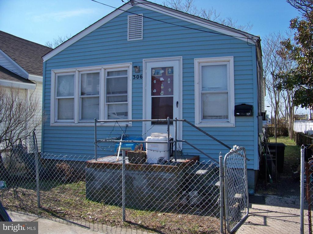 306 W GARFIELD AVE, Wildwood, NJ 08260