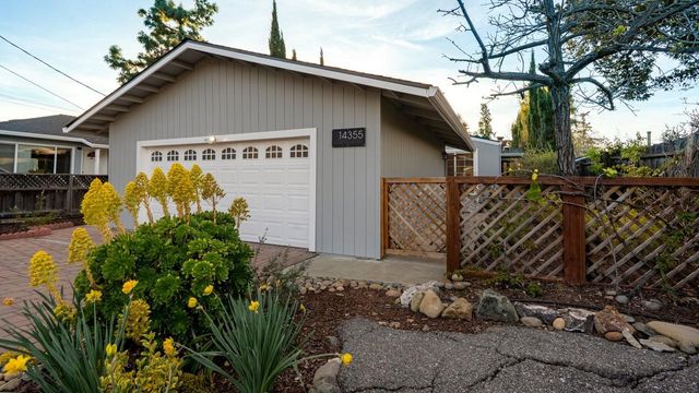 14355 La Rinconada Drive, Los Gatos, CA 95032