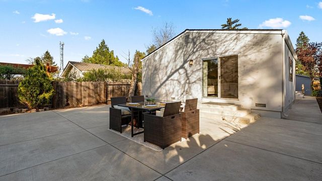 14355 La Rinconada Drive, Los Gatos, CA 95032